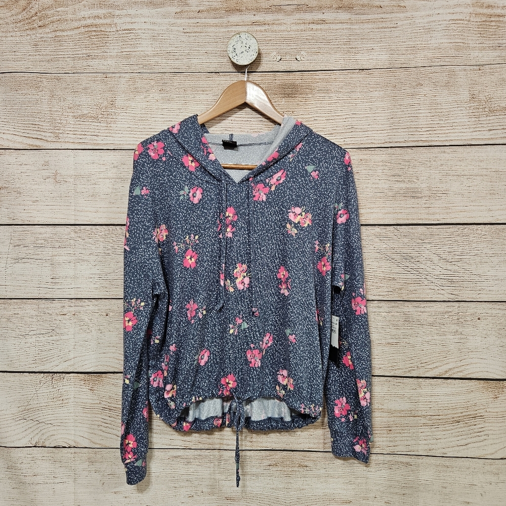 NWT Free Press Small Lounge wear long sleeve Hoodie Top Blue Pink Floral Small